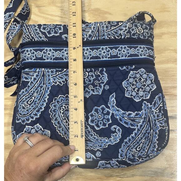 Vera Bradley Crossbody Bag Blue Paisley Triple Zip Adjustable Strap Travel - Picture 13 of 14